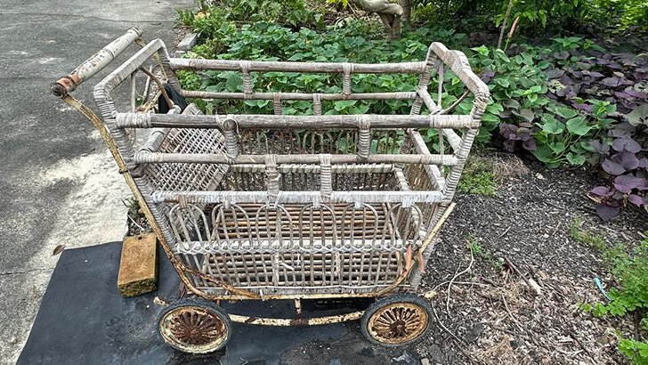 阿嬤時代的「育兒神器」，認出 5 個代表你是資深顧孫高手！