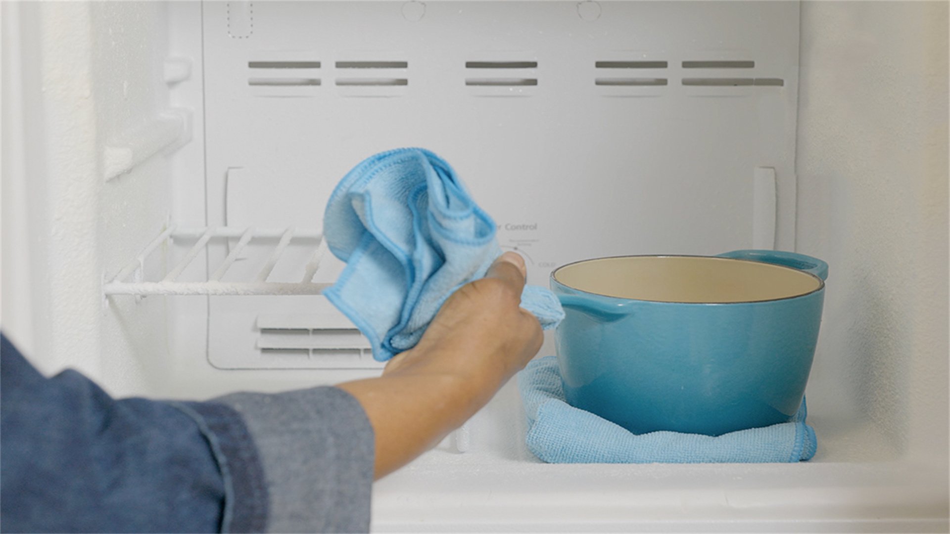 Simple Steps to Defrost and Maintain Your Refrigerator