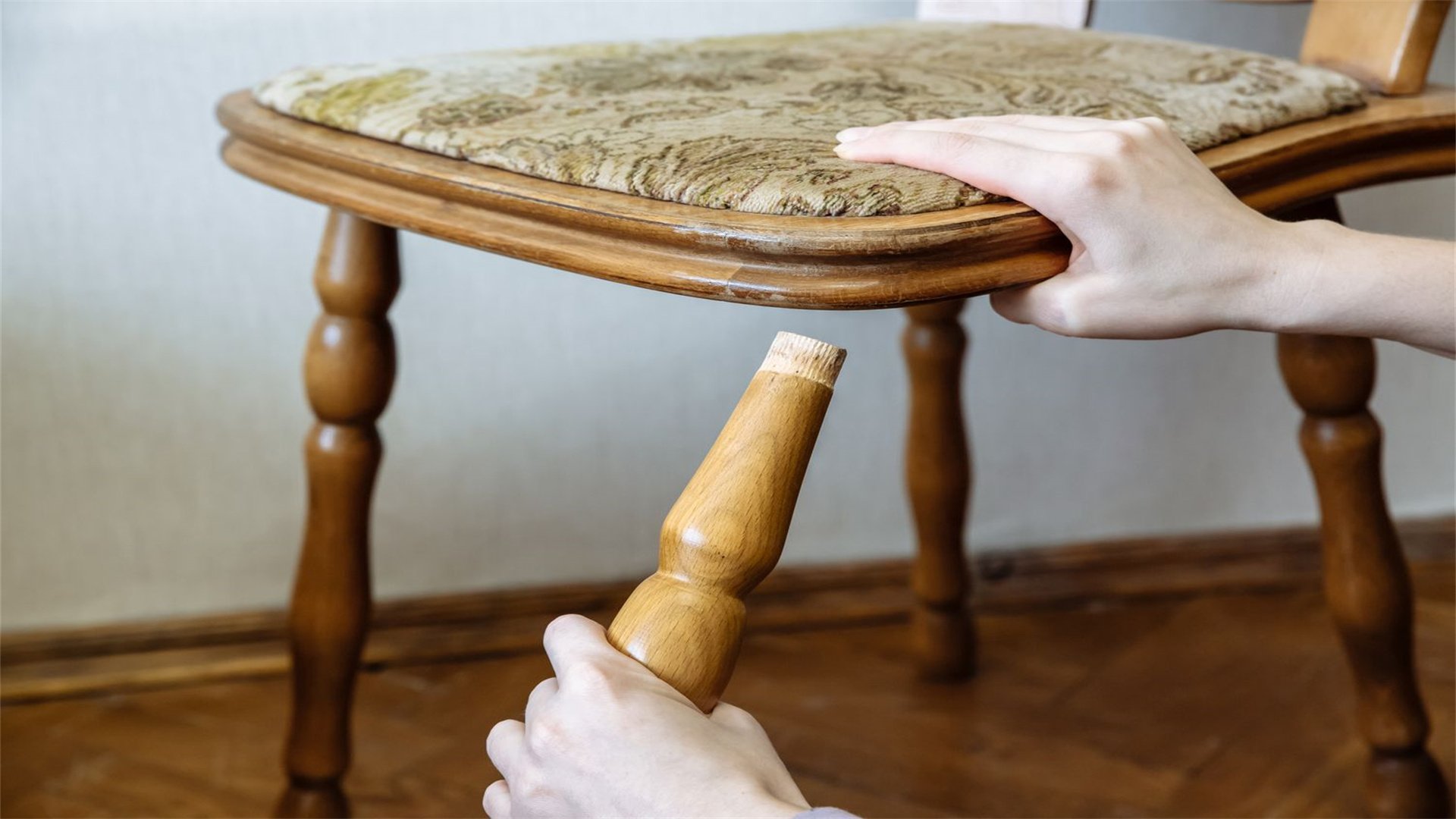 Tighten Loose Chairs and Tables in Minutes